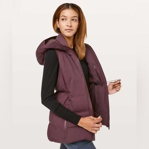 SOLD! Hooded Vest Cassis💧Water Repellant Zipper Pockets